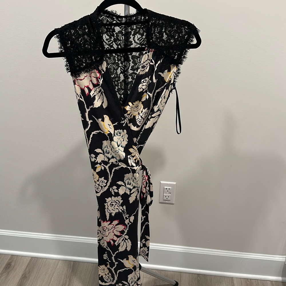 New!!! DVF wrap dress